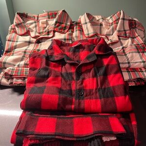 Cat & Jack Plaid Kids Pajama Set